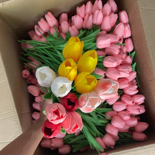 Hoa giả tulip decor trang trí bình thủy tinh, lọ hoa để bàn